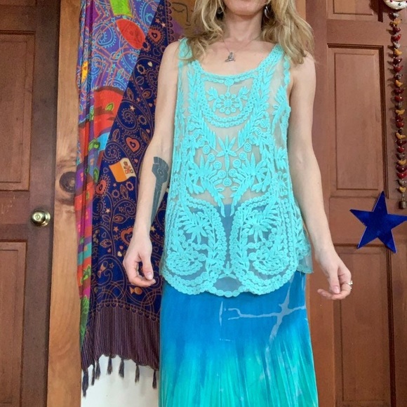 Turquoise Blue Lace Tank Top - Mermaid Boho Vibes Sz S/M - Picture 3 of 3